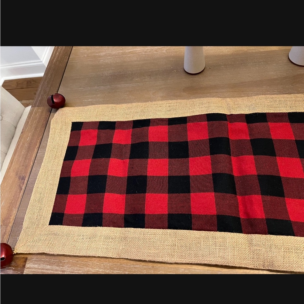 Christmas Plaid Table Runner